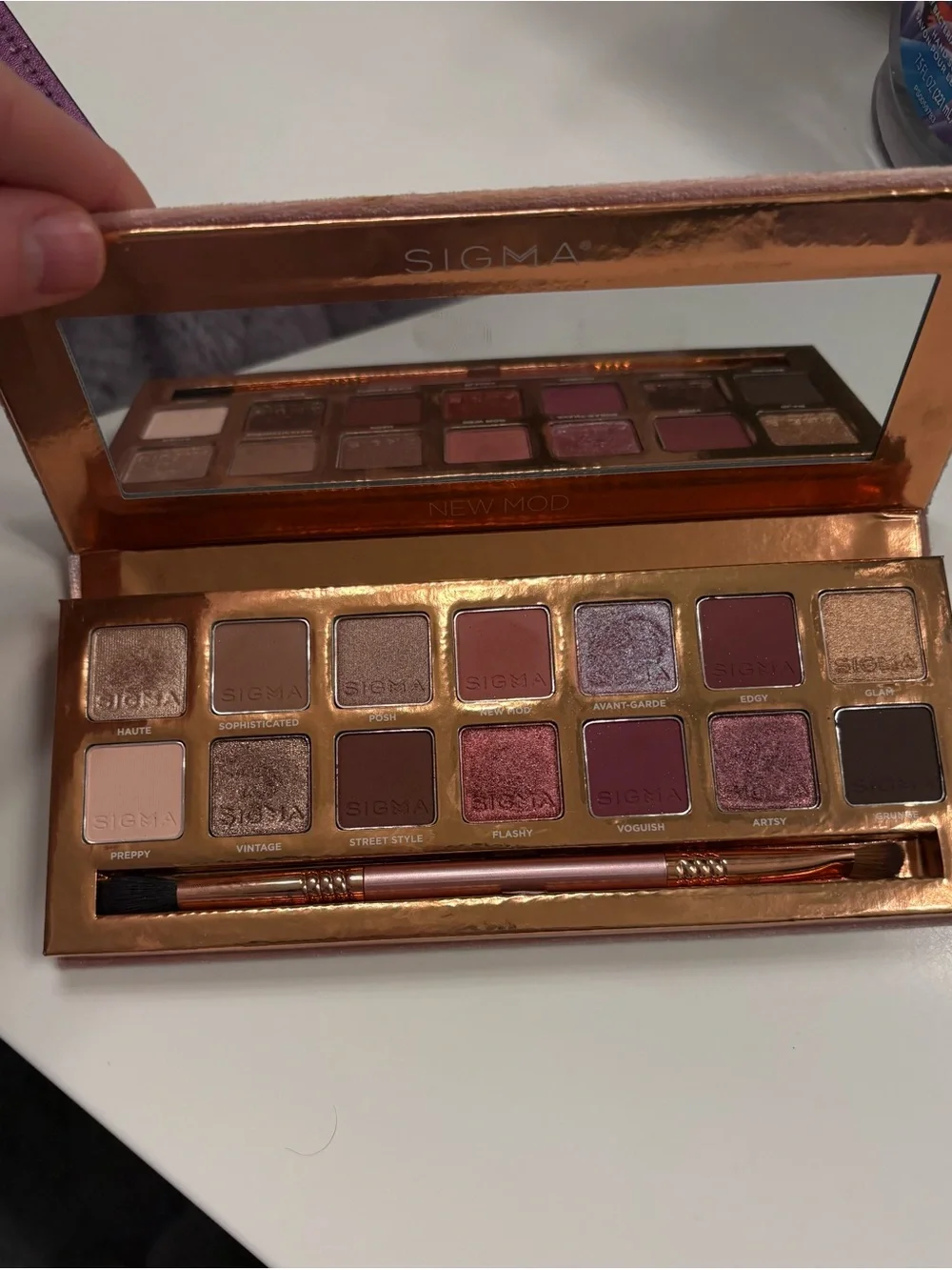 💖SPOTLIGHT💖Sigma New Mod Eyeshadow Palette